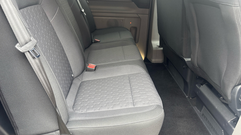 Ford Transit Custom 320 L1 Diesel Fwd 2.0 EcoBlue 136ps H1 Double Cab Van Limited Auto